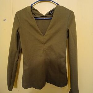 Kate Spade Saturday Women’s XS Olive Green Long Sleeve Deep V-Neck TopMinimalist